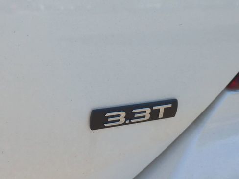 Used 2025 Genesis G70 3.3T Advanced w/ Sport Prestige Package image 13