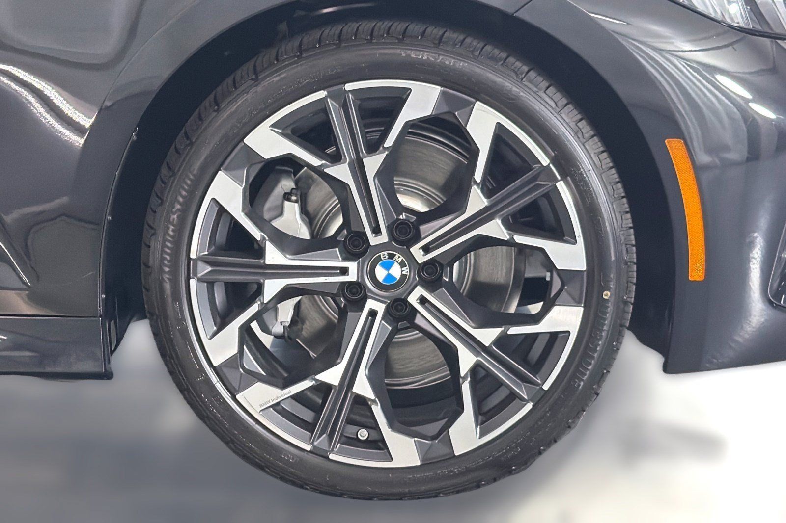 New 2026 BMW 330i Sedan w/ M Sport Package RWD image 13