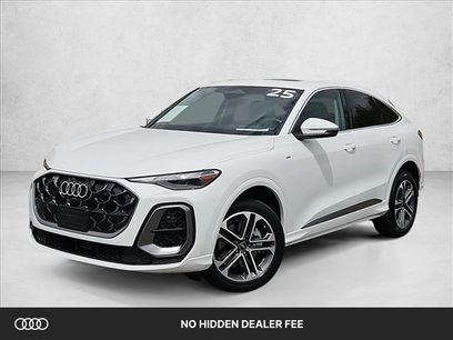 Used 2025 Audi Q5 Premium w/ Convenience Package