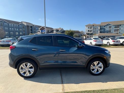 Used 2024 Buick Encore GX Preferred w/ Advanced Technology Package image 9