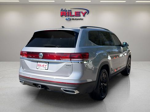 Used 2026 Volkswagen Atlas SE AWD/4WD image 7