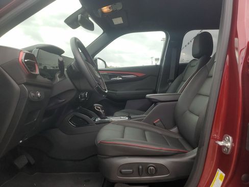 Used 2025 Chevrolet TrailBlazer RS w/ Convenience Package image 8