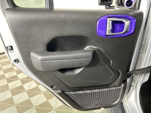 Used 2024 Jeep Wrangler Sport S image 15