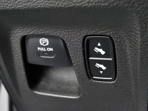 Used 2019 RAM 1500 Rebel w/ Level 2 Equipment Group AWD/4WD image 27