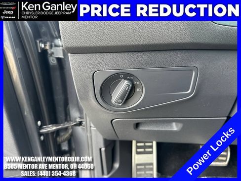 Used 2024 Volkswagen Tiguan SE R-Line AWD/4WD image 14