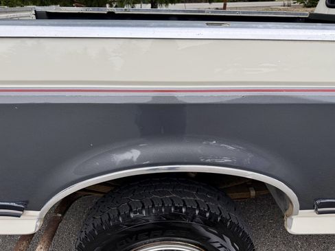 Used 1990 Ford F250 XL 2dr 4WD Standard Cab LB HD image 39