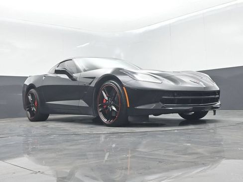 Used 2016 Chevrolet Corvette Stingray Coupe w/ 3LT Preferred Equipment Group RWD image 41