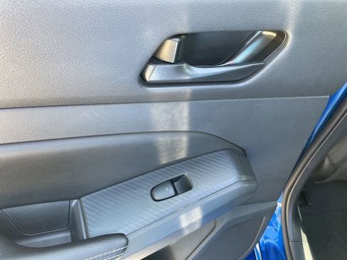 Used 2025 Nissan Altima 2.5 SV image 43