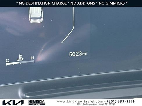 Used 2025 Kia Carnival SX Prestige FWD image 13