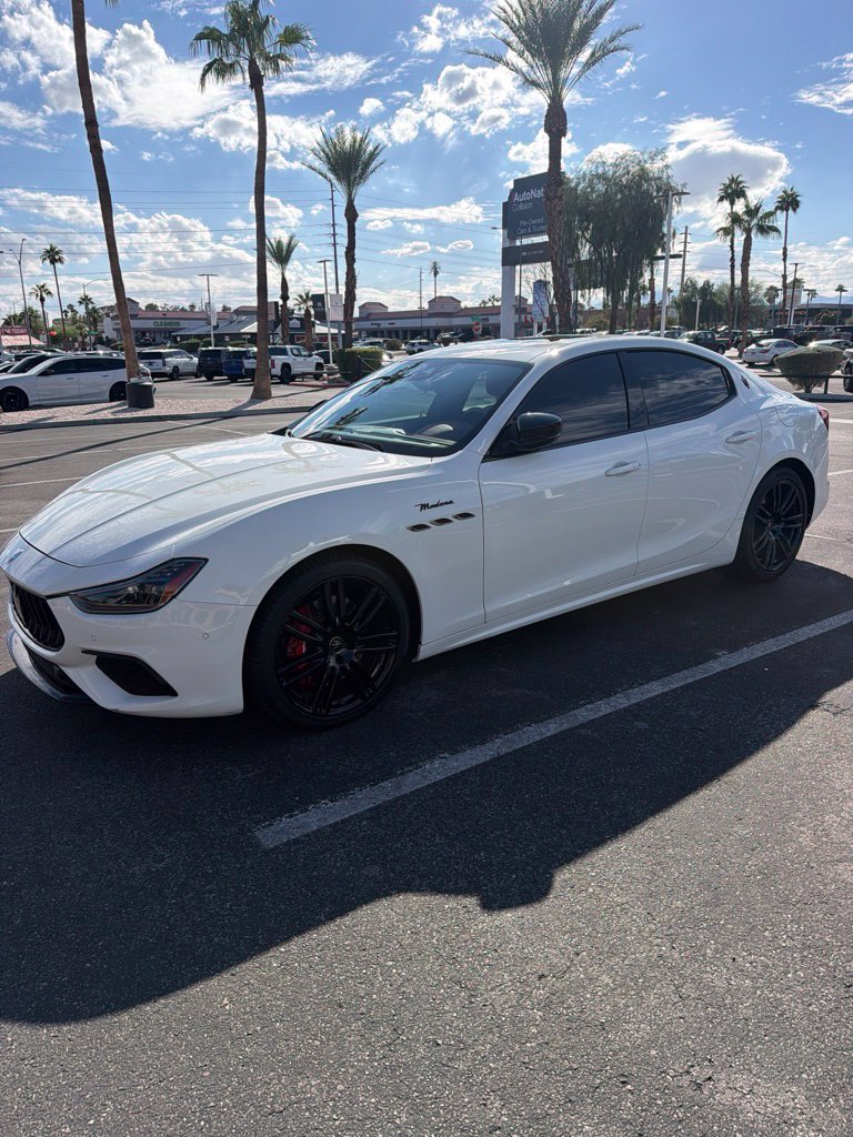 Used 2023 Maserati Ghibli Modena RWD image 1