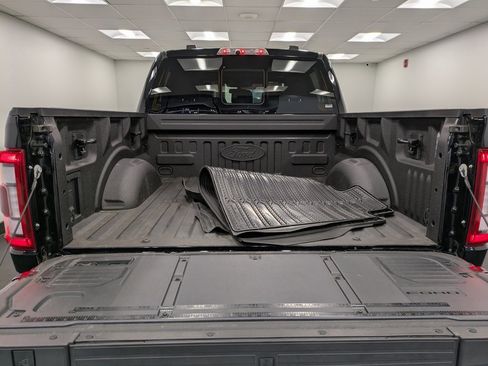 Used 2023 Ford F150 Raptor image 24