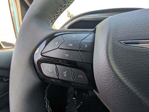 New 2026 Chrysler Pacifica Select w/ S Appearance Package image 24