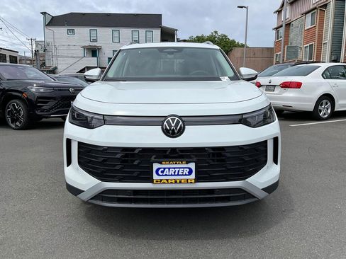 New 2026 Volkswagen Tiguan SE AWD/4WD image 3