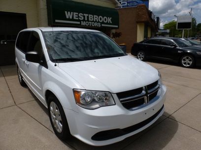 Used 2016 Dodge Grand Caravan SE w/ Quick Order Package 29E SE