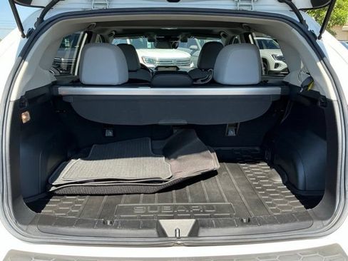 Used 2019 Subaru Crosstrek 2.0i Limited w/ Moonroof Package w/Navigation AWD/4WD image 16