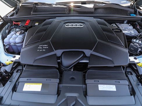 Used 2023 Audi Q7 3.0T Premium Plus AWD/4WD image 27