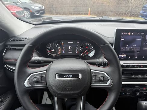 Used 2022 Jeep Compass Trailhawk w/ Trailhawk Convenience Group image 21