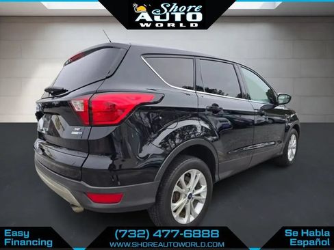 Used 2019 Ford Escape SE AWD/4WD image 5