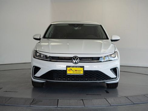 Used 2025 Volkswagen Jetta S FWD image 2