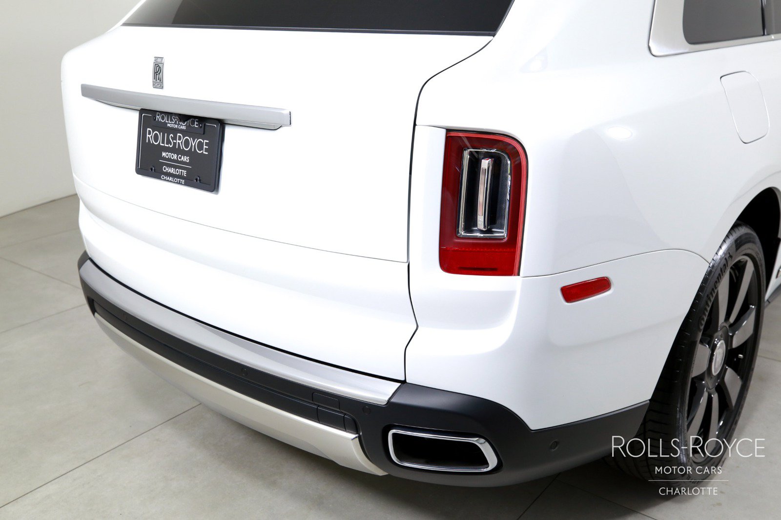 Used 2024 Rolls-Royce Cullinan AWD/4WD image 49