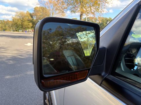 Used 2017 Ford Expedition EL Limited w/ Equipment Group 301A AWD/4WD image 24