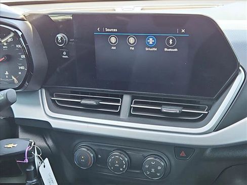 Certified 2024 Chevrolet Trax LS FWD image 20