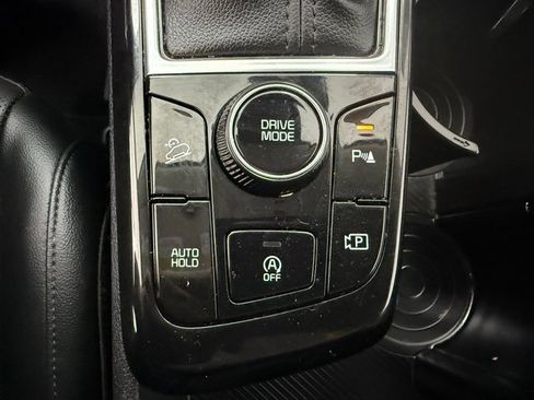 Used 2023 Kia Sportage EX image 17