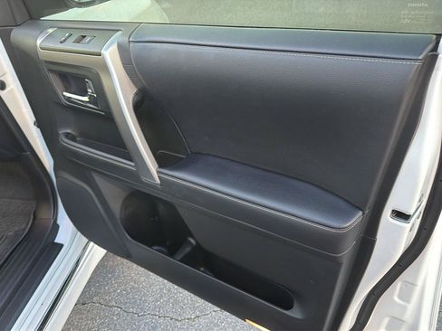 Certified 2024 Toyota 4Runner Limited AWD/4WD image 14