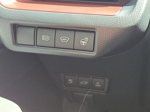 Used 2024 Toyota Prius Prime Premium w/ Advanced Technology Package FWD image 20