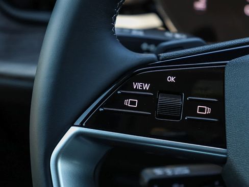 New 2026 Audi Q5 Premium Plus AWD/4WD image 18