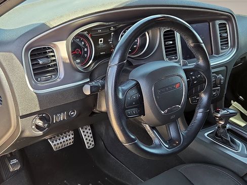 Used 2022 Dodge Charger R/T RWD image 13