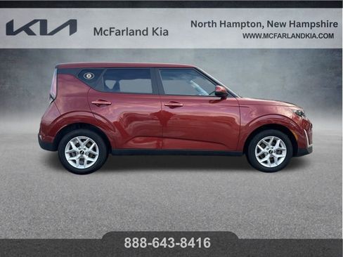 Used 2024 Kia Soul LX w/ Option Group 015 image 8