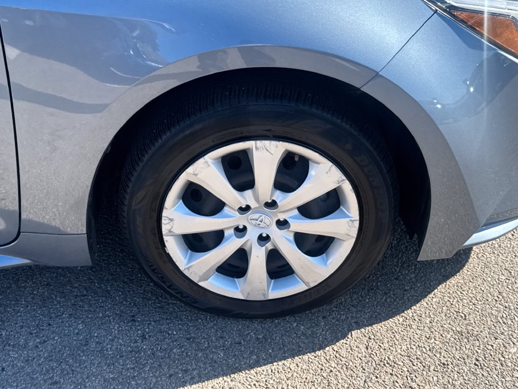 Used 2026 Toyota Corolla LE AWD/4WD image 43