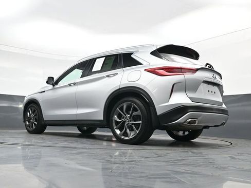 Used 2019 INFINITI QX50 Essential w/ Sensory Package AWD/4WD image 35