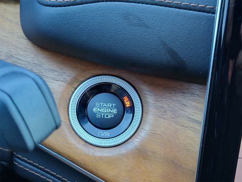 Used 2023 Jeep Grand Cherokee Summit image 22