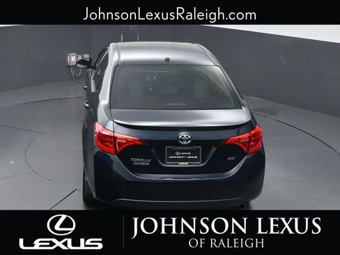 Used 2019 Toyota Corolla SE w/ SE Premium Package FWD image 28