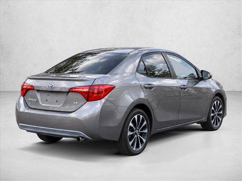 Used 2019 Toyota Corolla SE FWD image 7