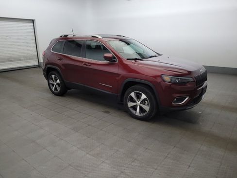 Used 2021 Jeep Cherokee Limited image 11