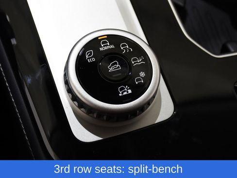 New 2026 Mitsubishi Outlander ES image 24