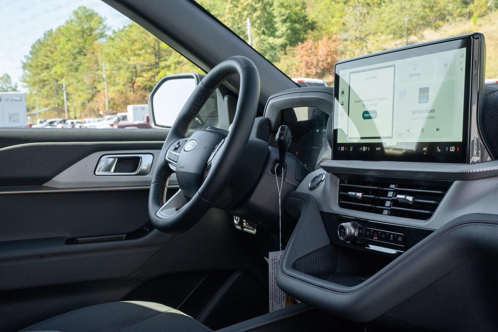 New 2027 Ford Explorer Active w/ Active Comfort Package RWD image 8