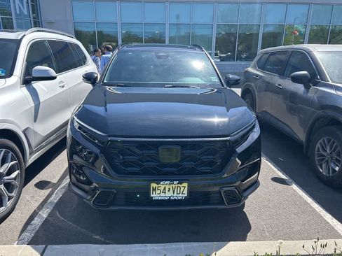 Used 2025 Honda CR-V Sport image 8