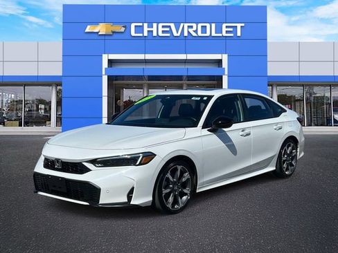 Used 2025 Honda Civic Sport image 2