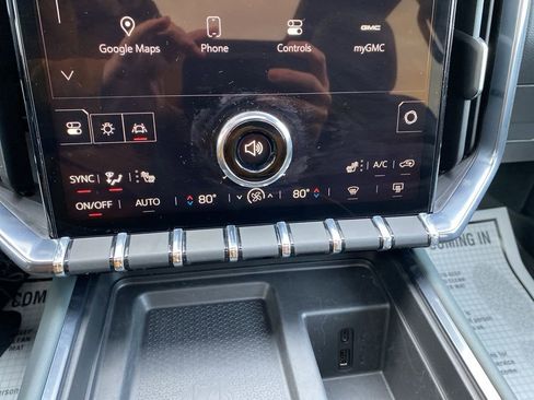 Used 2024 GMC Acadia AT4 w/ LPO, Floor Liner Package image 21