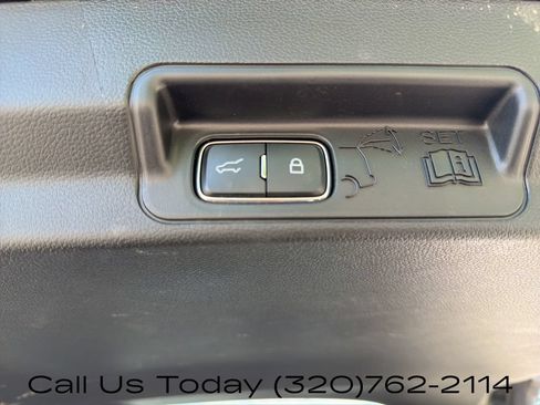 Used 2024 Ford Explorer ST-Line w/ Class IV Trailer Tow Package AWD/4WD image 46