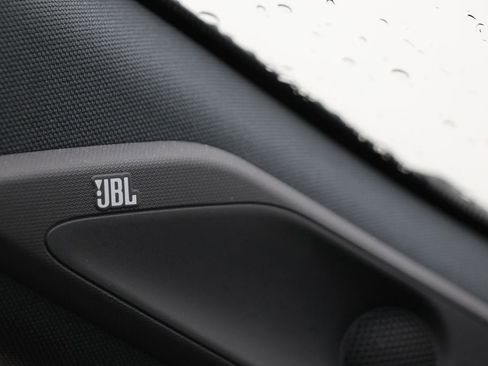 Used 2022 Toyota RAV4 XSE image 28