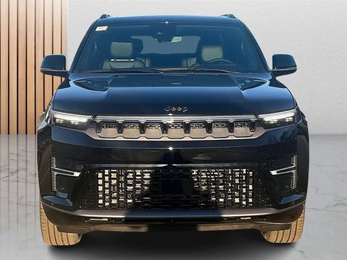 New 2026 Jeep Grand Wagoneer Limited AWD/4WD image 3