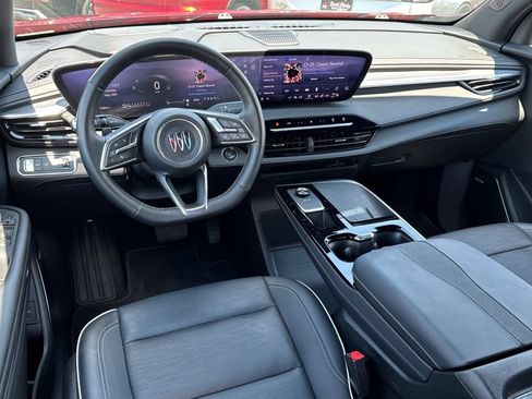 Used 2025 Buick Enclave Sport Touring FWD image 7