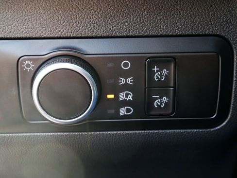 Certified 2025 Ford Escape ST-Line AWD/4WD image 22