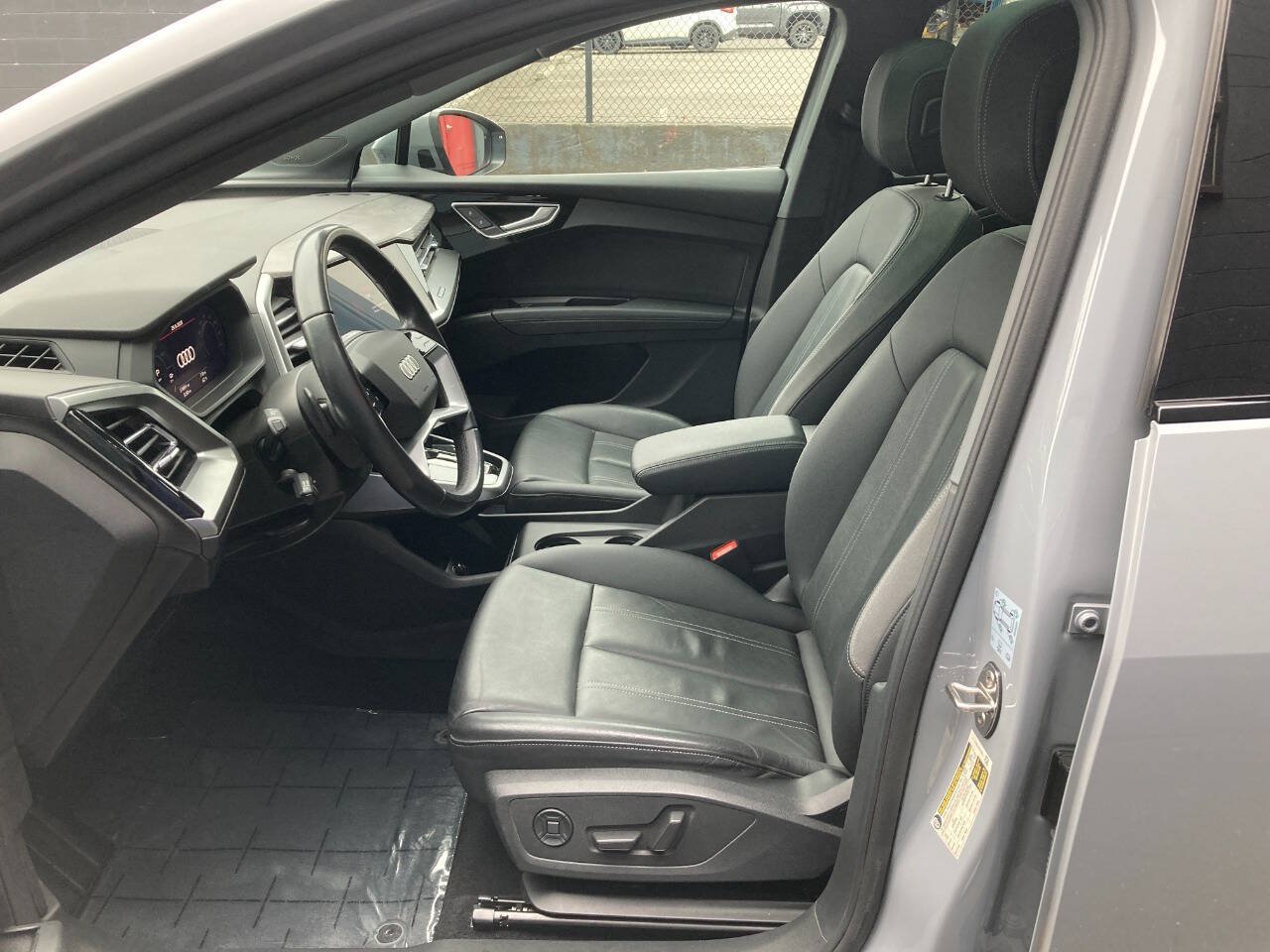 Used 2023 Audi Q4 e-tron Prestige w/ Black Optic Package AWD/4WD image 9