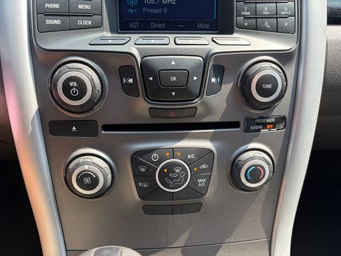 Used 2014 Ford Edge SE AWD/4WD image 25